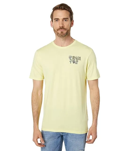 https://images.styletyx.com/images/surf-vitals-animal-short-sleeve-tee-volcom-3171484_2.webp