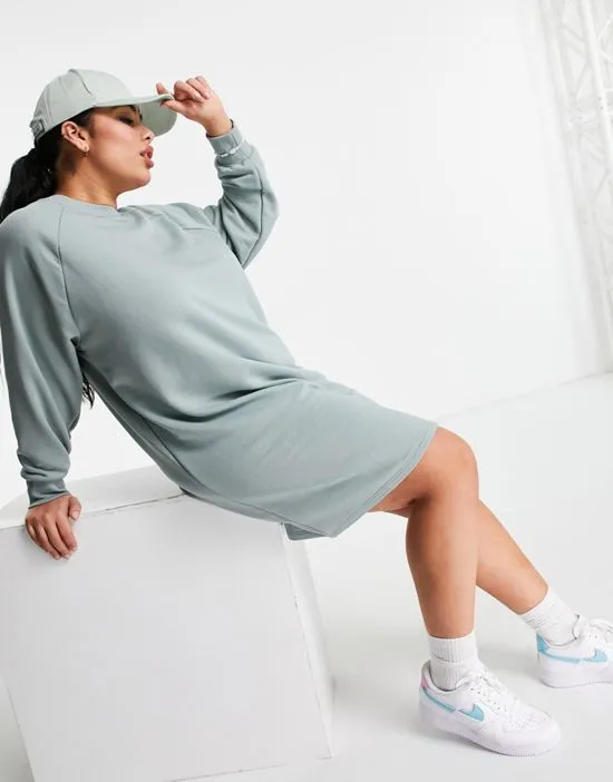 https://images.styletyx.com/images/sweat-mini-dress-in-washed-blue-noisy-may-curve-2559717_4.webp