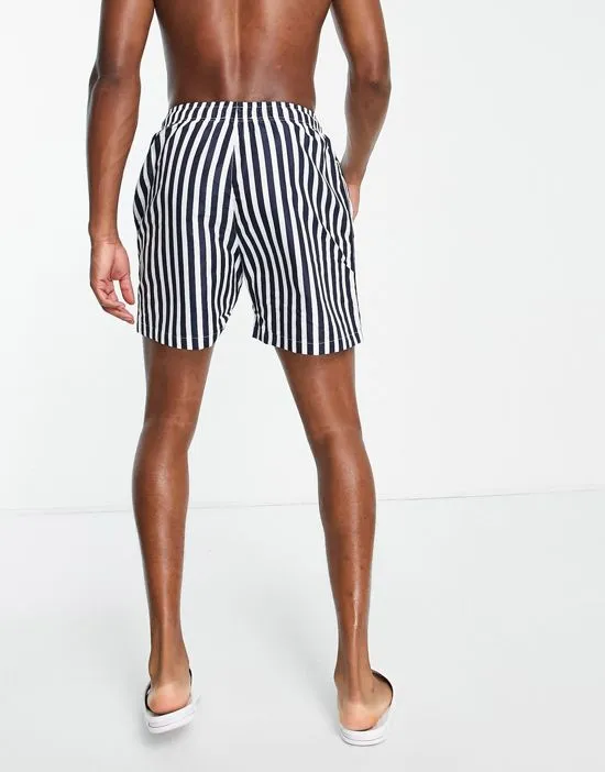 https://images.styletyx.com/images/swim-shorts-in-black-stripes-aeropostale-13540482_2.webp