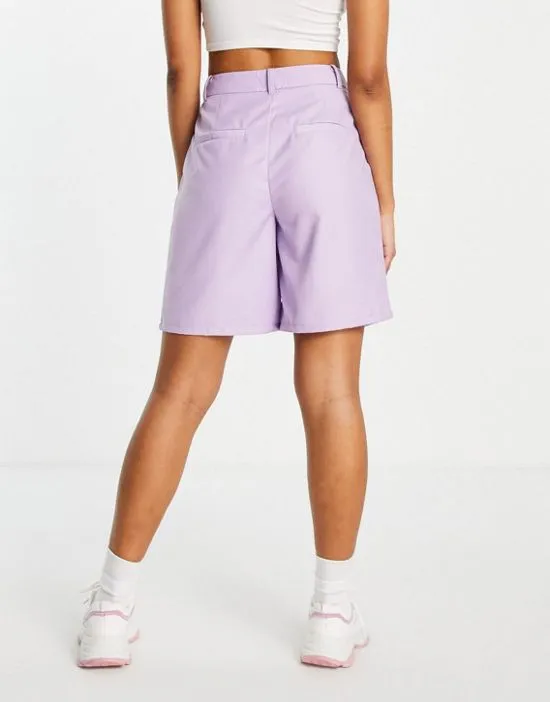 https://images.styletyx.com/images/tailored-longline-shorts-in-lilac-part-of-a-set-pieces-2718135_2.webp