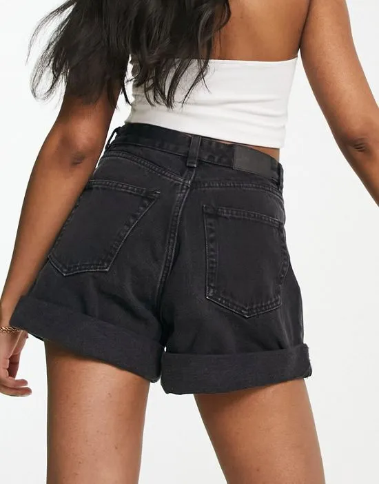 https://images.styletyx.com/images/tallie-turn-up-denim-shorts-in-washed-black-monki-874087314_2.webp