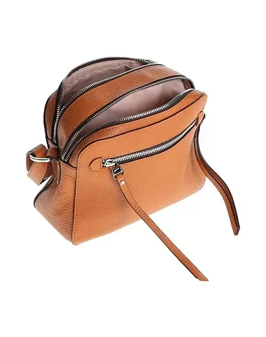 https://images.styletyx.com/images/tan-cross-body-bags-gianni-chiarini-1958786716_2.webp