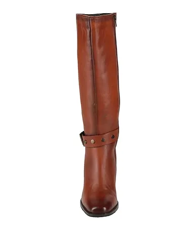 https://images.styletyx.com/images/tan-leather-boots-bothega-41-873418092_3.webp