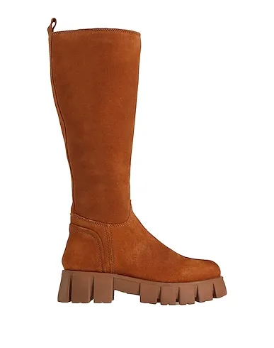 https://images.styletyx.com/images/tan-leather-boots-bothega-41-873558946_1.webp