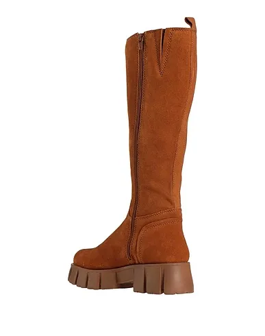 https://images.styletyx.com/images/tan-leather-boots-bothega-41-873558946_3.webp