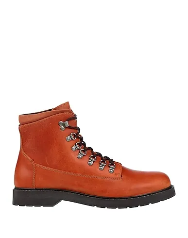 https://images.styletyx.com/images/tan-leather-boots-selected-homme-13556078_1.webp