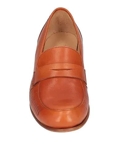 https://images.styletyx.com/images/tan-leather-loafers-i-n-k-shoes-13374348_4.webp