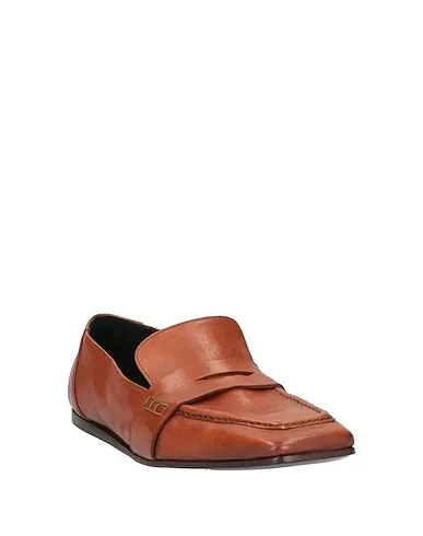 https://images.styletyx.com/images/tan-leather-loafers-i-n-k-shoes-13374812_2.webp