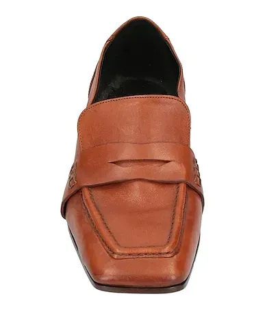 https://images.styletyx.com/images/tan-leather-loafers-i-n-k-shoes-13374812_4.webp