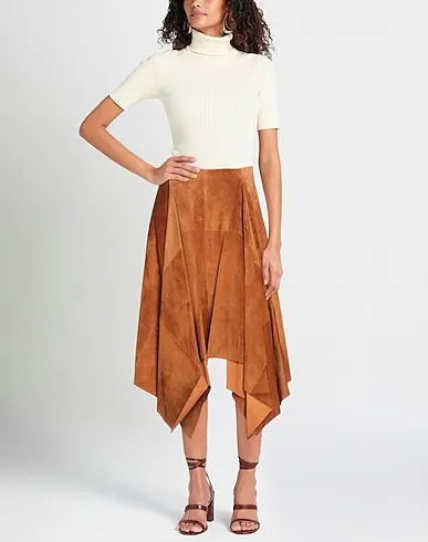 https://images.styletyx.com/images/tan-leather-midi-skirt-ferragamo-13096957_2.webp