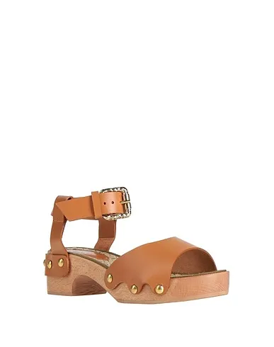 https://images.styletyx.com/images/tan-leather-mules-and-clogs-paola-d-arcano-873411092_2.webp