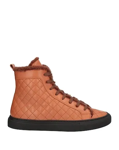 https://images.styletyx.com/images/tan-leather-sneakers-le-silla-3318180_1.webp