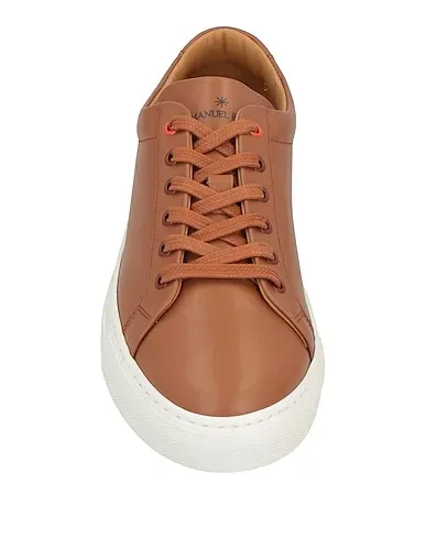 https://images.styletyx.com/images/tan-leather-sneakers-manuel-ritz-3153786_4.webp