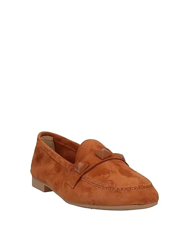 https://images.styletyx.com/images/tan-loafers-formentini-1610056_2.webp