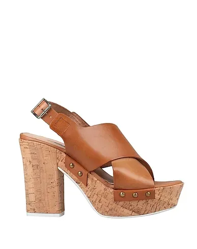 https://images.styletyx.com/images/tan-sandals-manas-3122690_1.webp