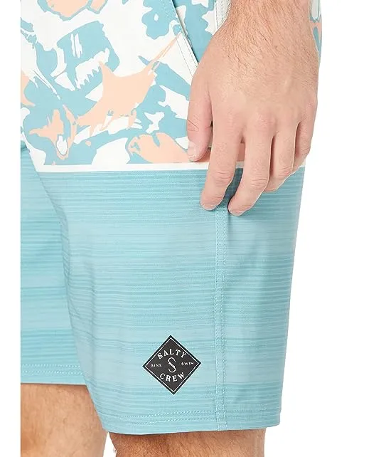 https://images.styletyx.com/images/tandem-boardshorts-salty-crew-2406702_3.webp