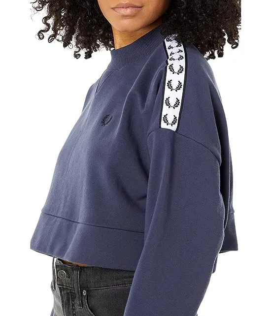 https://images.styletyx.com/images/taped-sweatshirt-fred-perry-2572400_3.webp