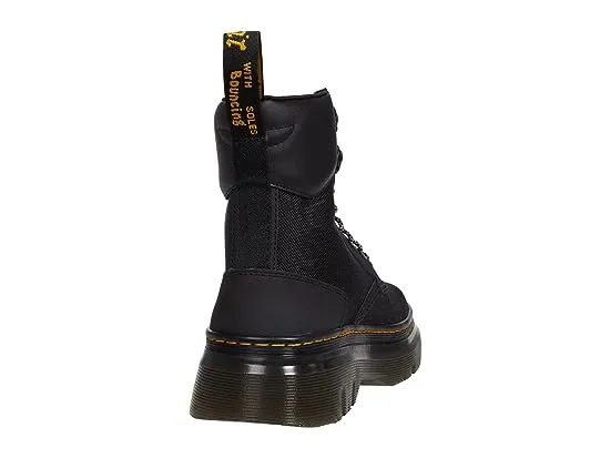 https://images.styletyx.com/images/tarik-dr-martens-1865054_5.webp