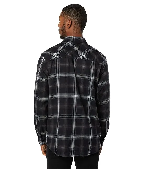 https://images.styletyx.com/images/tc-skull-flannel-shirt-oakley-13109333_2.webp