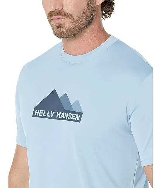 https://images.styletyx.com/images/tech-graphic-t-shirt-helly-hansen-13613956_3.webp