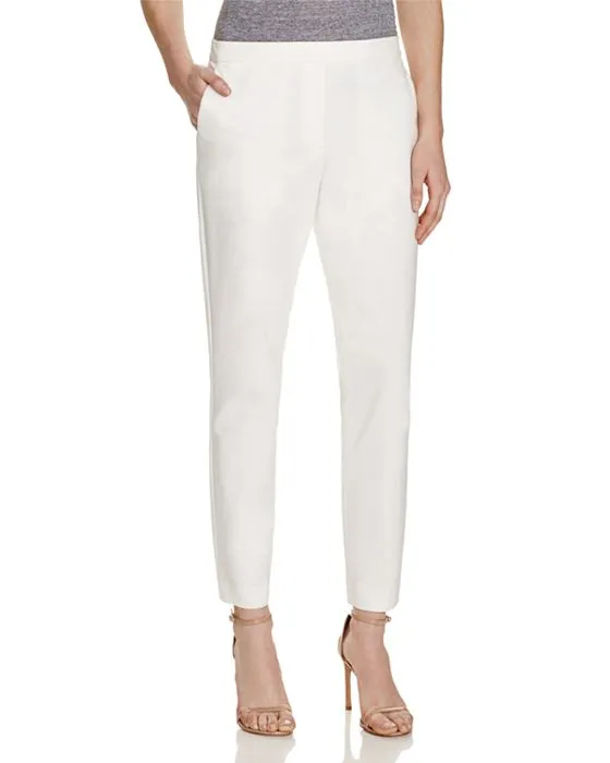 https://images.styletyx.com/images/thaniel-approach-stretch-cropped-pants-theory-2182909_1.webp