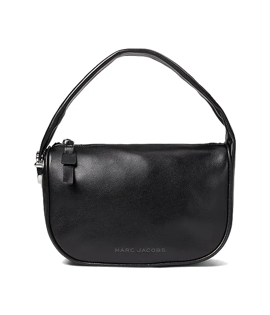 https://images.styletyx.com/images/the-mini-hobo-marc-jacobs-12953879_1.webp