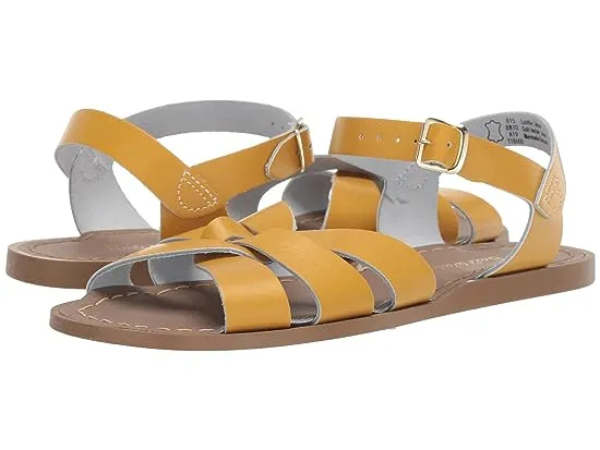 https://images.styletyx.com/images/the-original-sandal-big-kid-adult-salt-water-sandal-by-hoy-shoes-1945699_1.webp