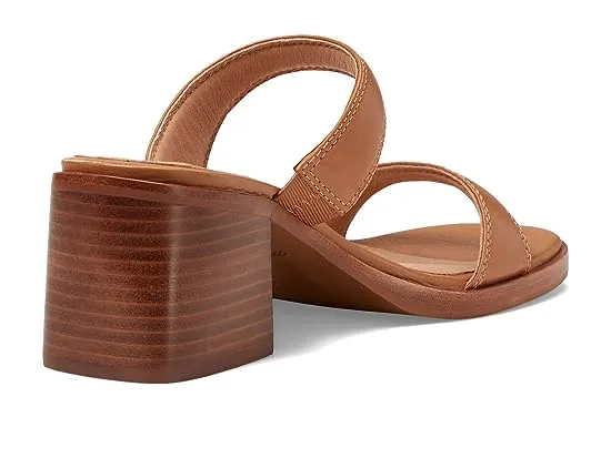 https://images.styletyx.com/images/the-saige-double-strap-sandal-in-leather-madewell-1949070263_5.webp