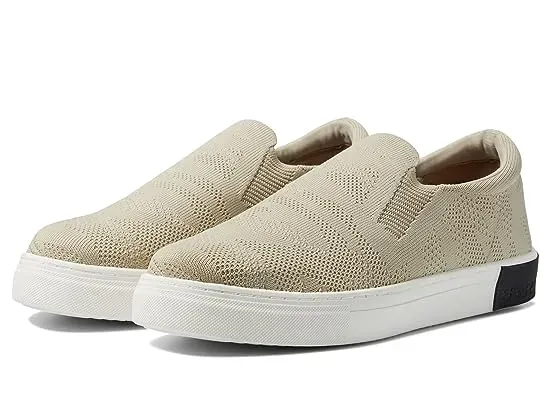 https://images.styletyx.com/images/the-slip-on-fk-strauss-ramm-12943655_1.webp