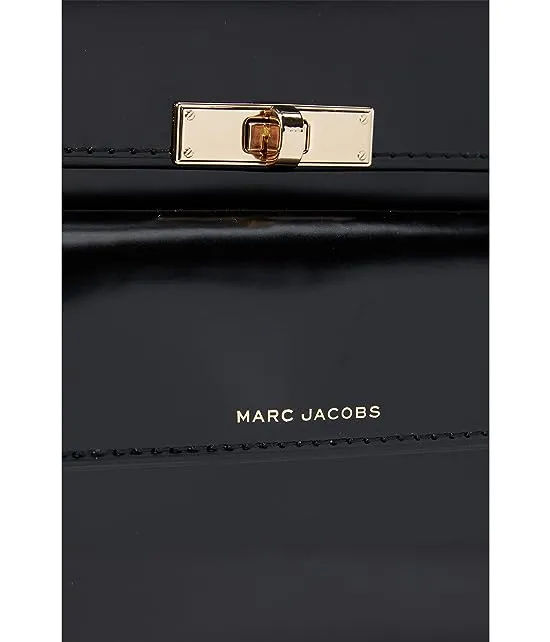 https://images.styletyx.com/images/the-uptown-marc-jacobs-2476744_4.webp