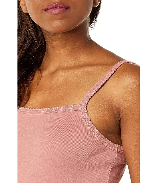 https://images.styletyx.com/images/thompson-cami-tank-madewell-1799437_3.webp