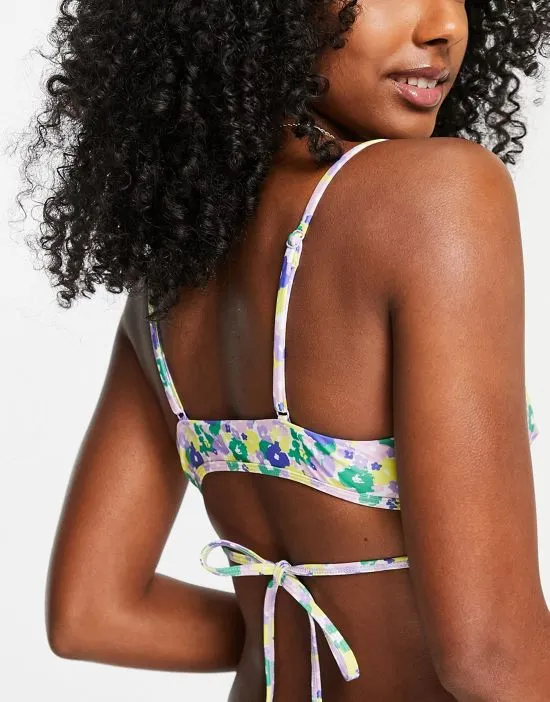 https://images.styletyx.com/images/tie-detail-bikini-top-in-bright-floral-only-13238521_2.webp