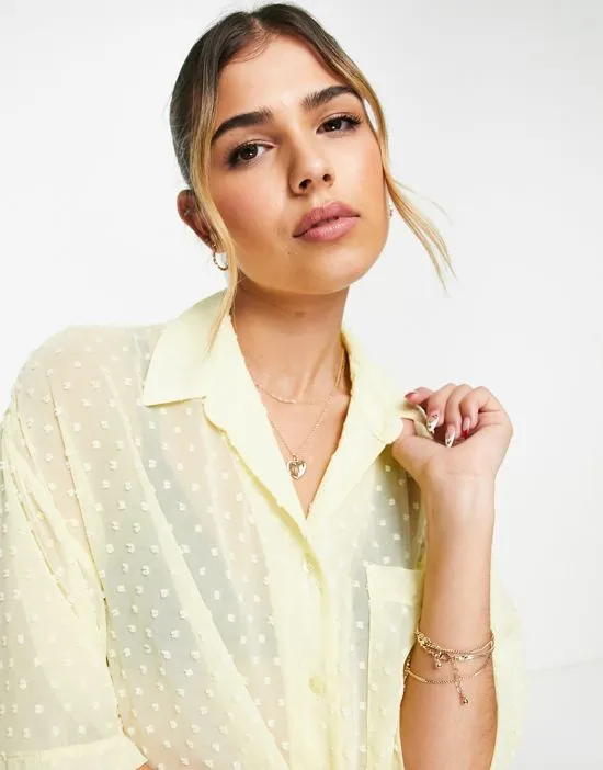 https://images.styletyx.com/images/tie-front-textured-shirt-in-pastel-yellow-asos-design-1889905_3.webp