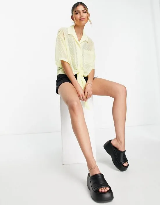 https://images.styletyx.com/images/tie-front-textured-shirt-in-pastel-yellow-asos-design-1889905_4.webp