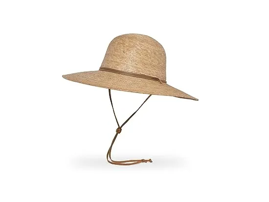 https://images.styletyx.com/images/tradewinds-hat-sunday-afternoons-2245882_1.webp