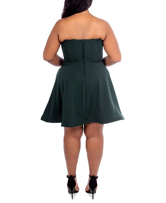 https://images.styletyx.com/images/trendy-plus-size-strapless-bustier-dress-b-darlin-3330291_4.webp