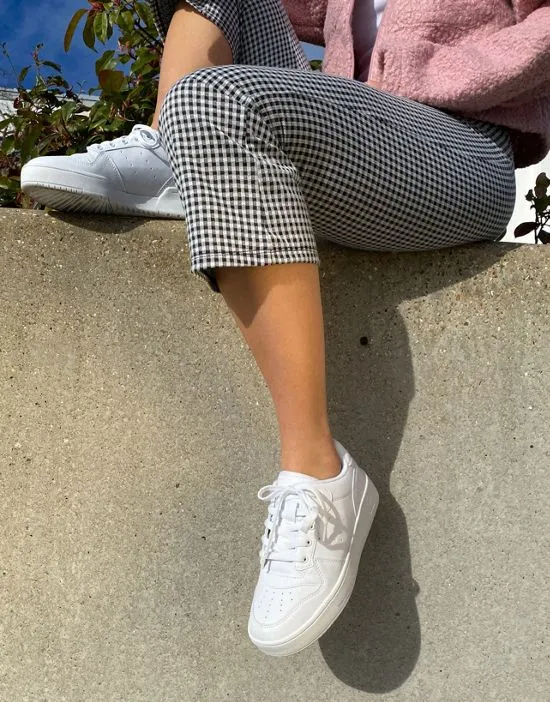 https://images.styletyx.com/images/truffle-collection-wide-fit-chunky-sneakers-in-white-truffle-collection-wide-fit-2769785_4.webp