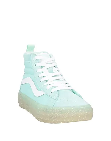 https://images.styletyx.com/images/turquoise-canvas-sneakers-vans-mte-1224530030_2.webp