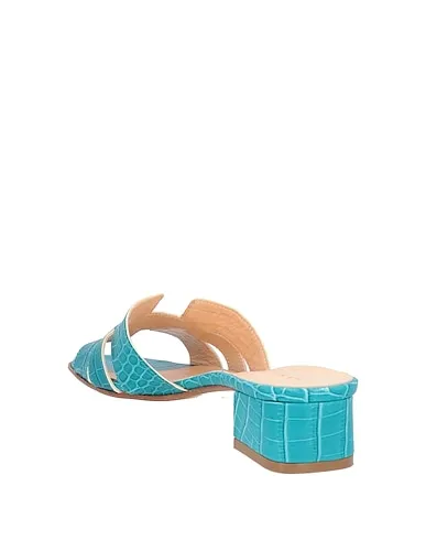 https://images.styletyx.com/images/turquoise-leather-sandals-la-sellerie-1225921545_3.webp