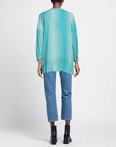 https://images.styletyx.com/images/turquoise-plain-weave-blouse-soallure-3139358_3.webp