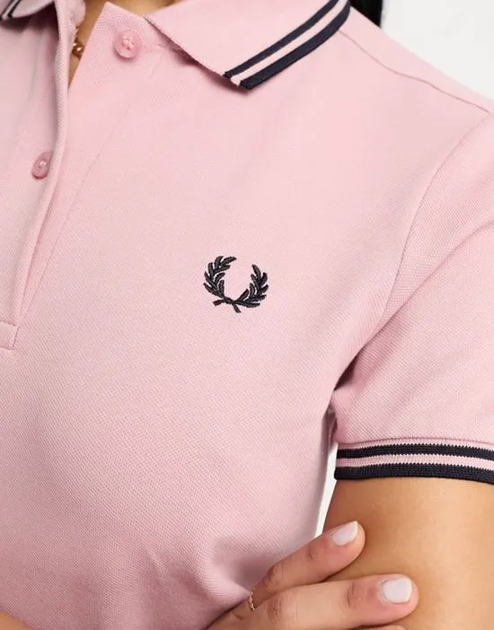 https://images.styletyx.com/images/twin-tipped-polo-dress-in-pink-fred-perry-13317878_4.webp