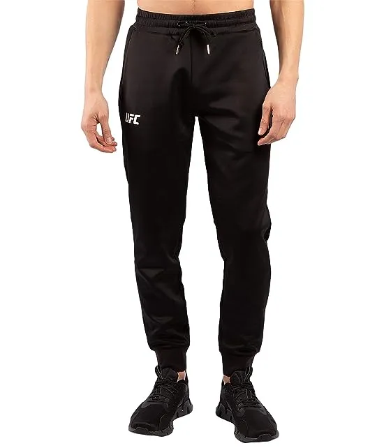 https://images.styletyx.com/images/ufc-venum-pro-line-pants-venum-2778948_1.webp