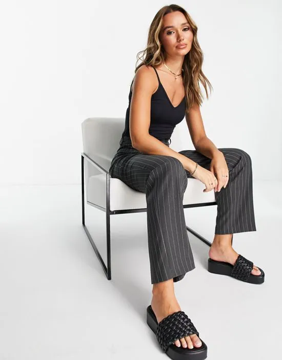 https://images.styletyx.com/images/ultimate-cami-with-v-neck-in-black-asos-design-1887781_2.webp