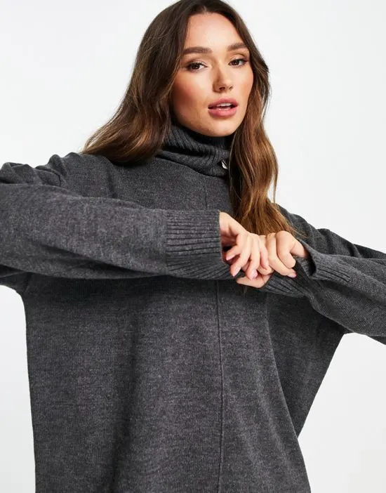 https://images.styletyx.com/images/ultimate-relaxed-high-neck-sweater-with-exposed-seams-part-of-a-set-m-lounge-2404521_2.webp
