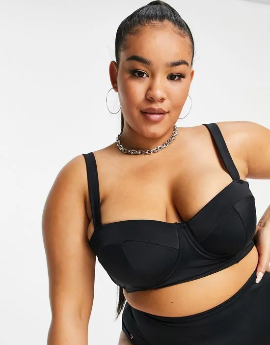 https://images.styletyx.com/images/underwired-bikini-top-in-black-missguided-plus-1758351_3.webp