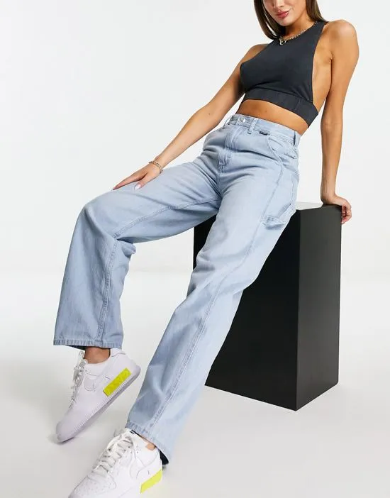 https://images.styletyx.com/images/utility-jeans-in-bleached-denim-element-1776960_2.webp