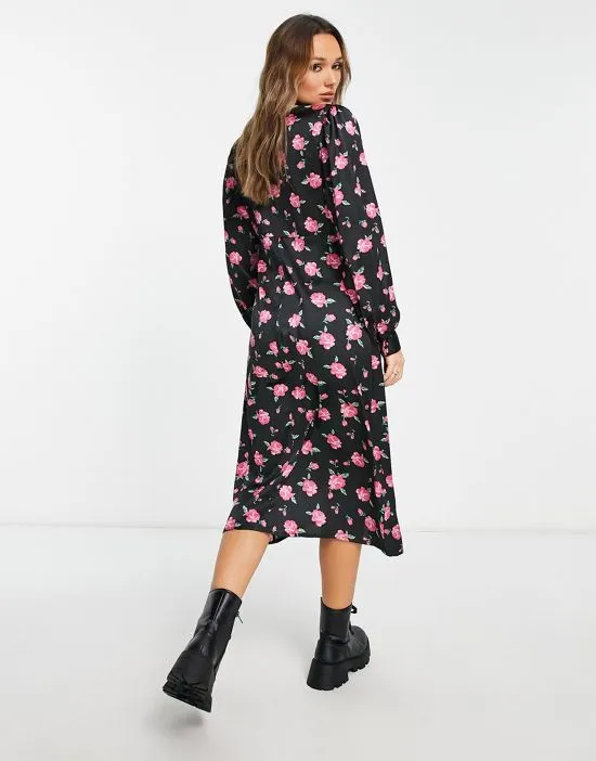 https://images.styletyx.com/images/v-neck-midi-dress-in-bright-pink-floral-print-vila-3083643_2.webp