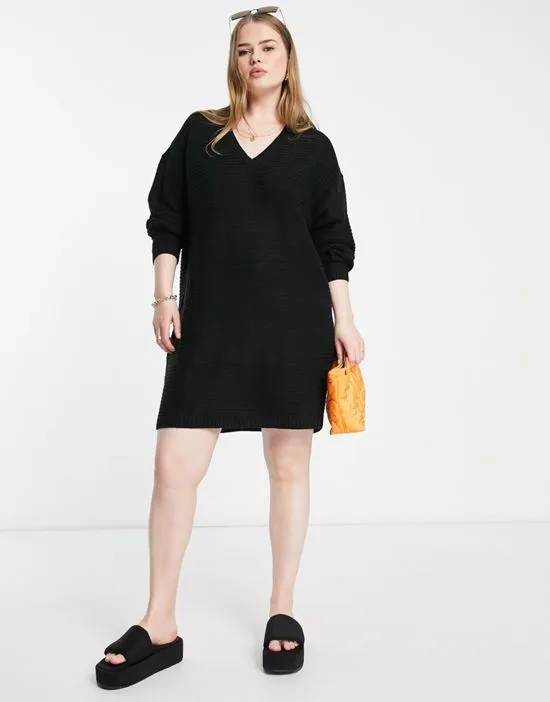 https://images.styletyx.com/images/v-neck-mini-sweater-dress-in-black-missguided-plus-1794126_2.webp