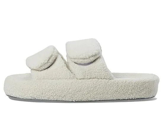 https://images.styletyx.com/images/vera-recycled-fleece-adjustable-strap-slide-skin-2565788_4.webp