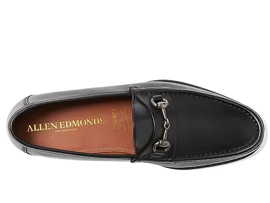 https://images.styletyx.com/images/verona-ii-allen-edmonds-2461573_2.webp